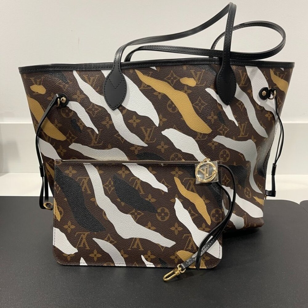 Louis Vuitton Monogram Neverfull MM Gold/Silver (JB1064)